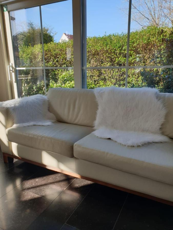 Villa De Panne Bagian luar foto